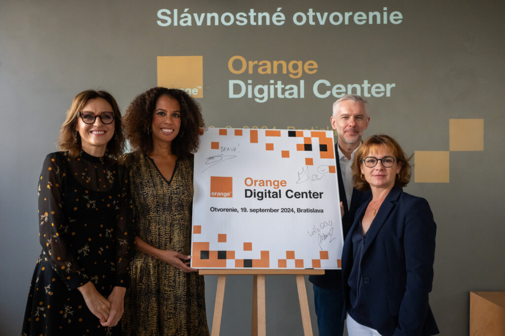 Otvorili sme Orange Digital Center – bezplatné digitálne vzdelávacie centrum pre všetkých